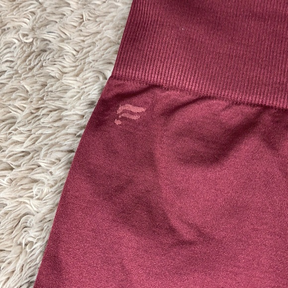 Fabletics High-Wasit Seamless Capris - Picture 7 of 8